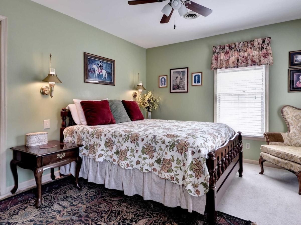 Aldrich House Bed & Breakfast Уилямсбърг Екстериор снимка