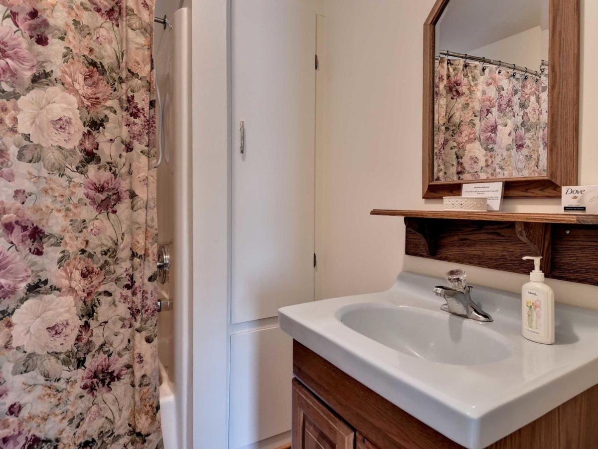 Aldrich House Bed & Breakfast Уилямсбърг Екстериор снимка