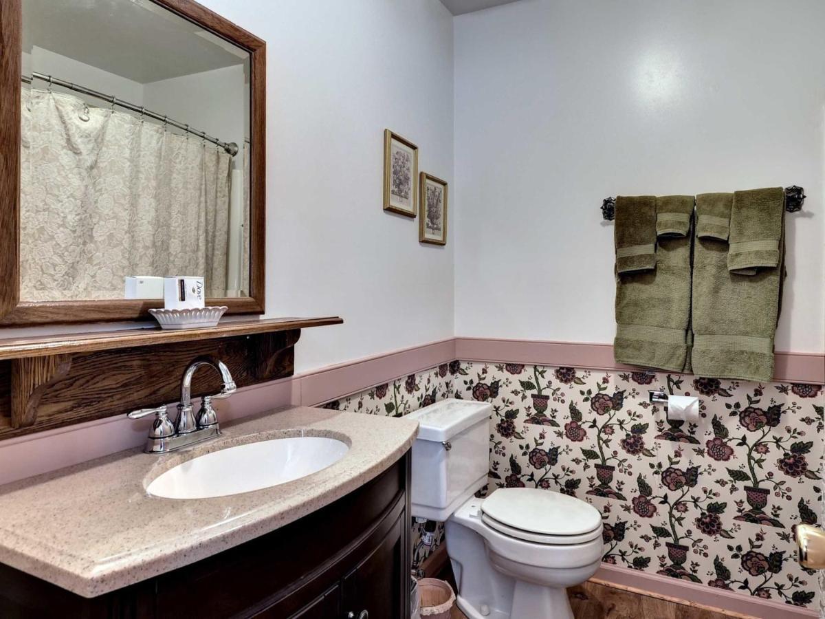 Aldrich House Bed & Breakfast Уилямсбърг Екстериор снимка